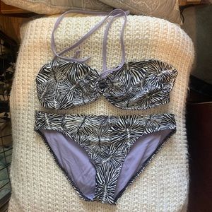 Cute Two Piece Bikini!